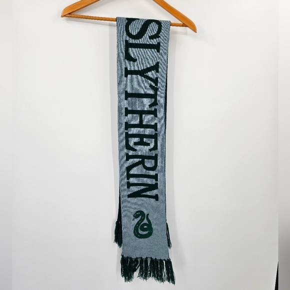 Harry Potter Scarf Green Gray - Picture 7 of 8